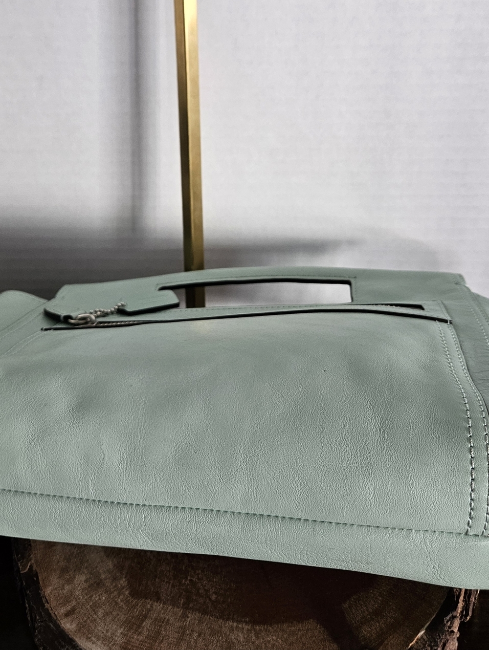 Coach Mint Green Glove Tanned Leather Legacy Basket Clutch Y2k - Picture 10 of 12